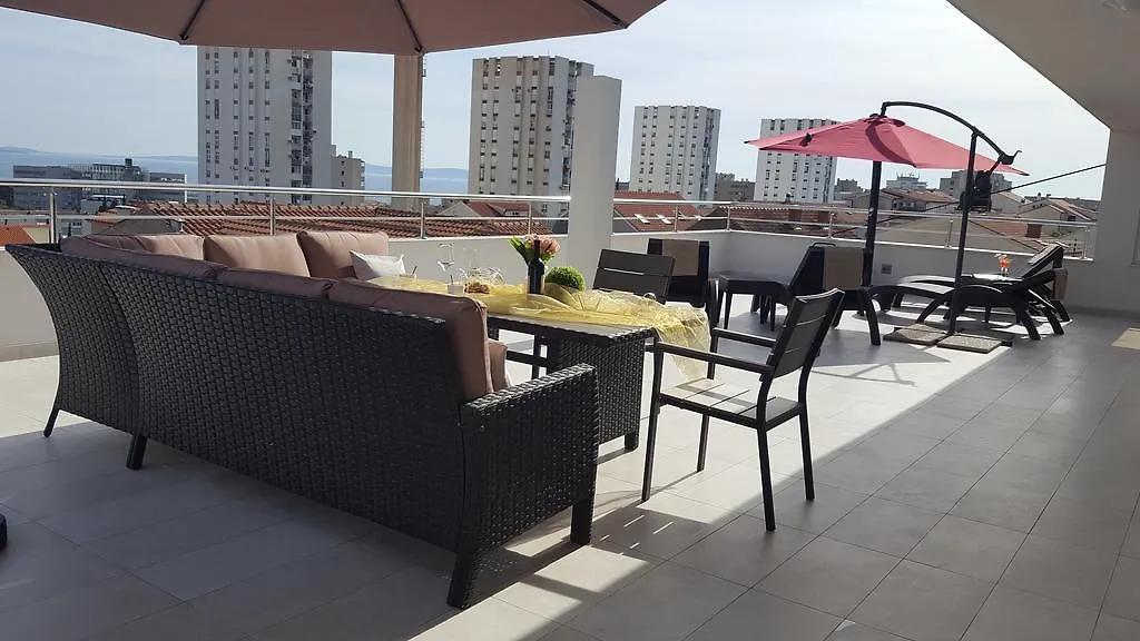 Three Roses Apartment Split 0*,  Croatia